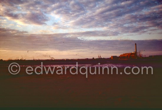 Sunset over the Strand near Sandymount. Dublin 1963 - Photo by Edward Quinn
