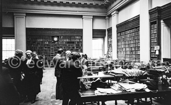 Law Library. Dublin 1963. - Photo by Edward Quinn