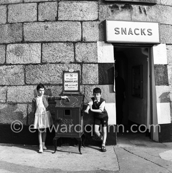 Print your own metal nameplate. Sandymount Tower. Dublin 1963. - Photo by Edward Quinn