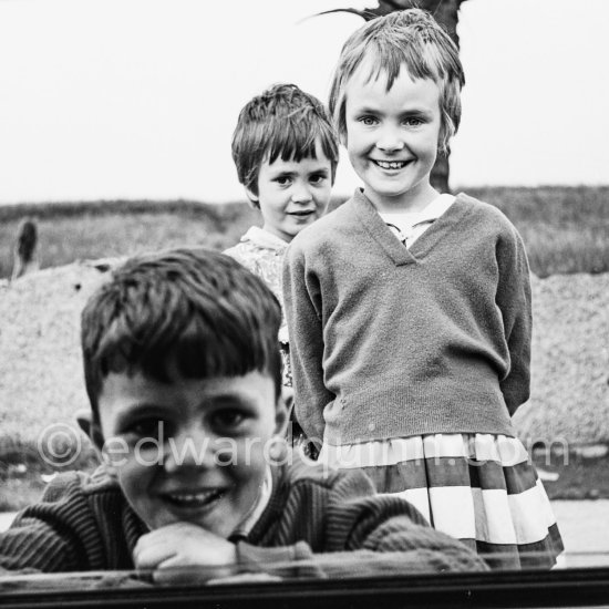 Dublin 1963. - Photo by Edward Quinn