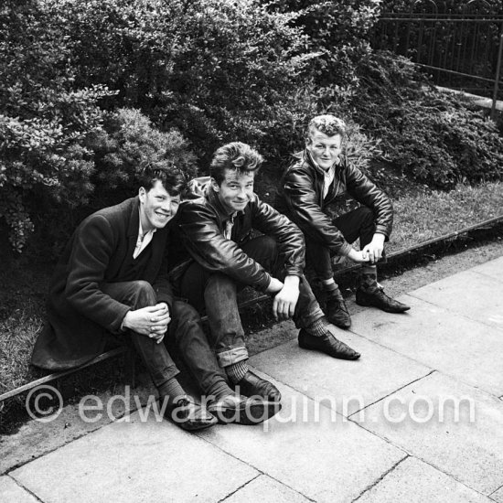 Teddy Boys. Stephen\'s Green. Dublin 1963. - Photo by Edward Quinn