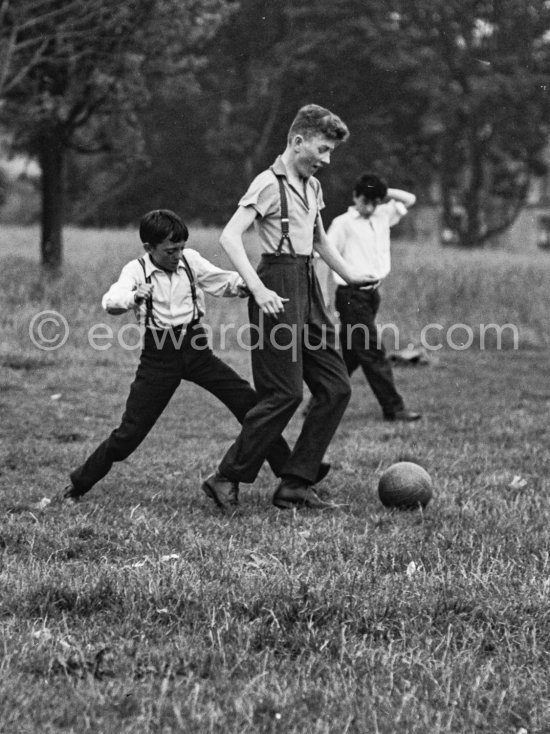 Soccer in the Phoenix Park. Dublin 1963. Published in Quinn, Edward. James Joyces Dublin. Secker & Warburg, London 1974. - Photo by Edward Quinn
