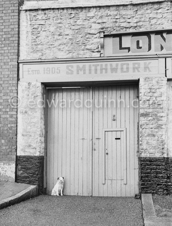 Dublin 1963. - Photo by Edward Quinn