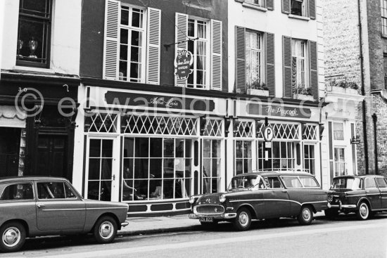 Anna Livia Boutique. Dublin 1963. Car: Opel Olympia Caravan - Photo by Edward Quinn