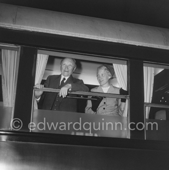 The German chancellor Konrad Adenauer with his daughter Libet at the train station in Nice 1958. - Photo by Edward Quinn