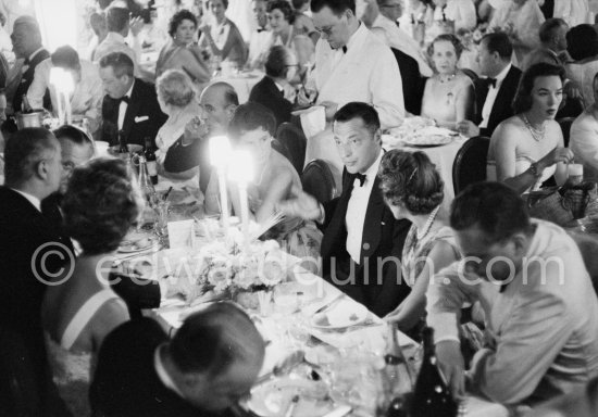Gianni Agnelli, gala at Sporting d’Eté, Monte Carlo 1959. - Photo by Edward Quinn