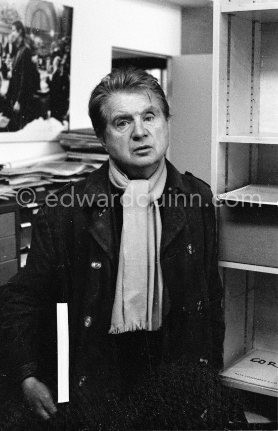 Francis Bacon at Marlborough Fine Art London 1981. - Photo by Edward Quinn