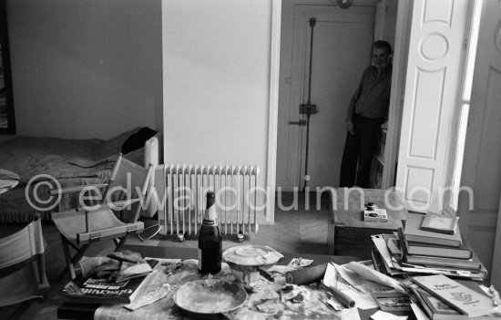 Francis Bacon at his studio in Paris, rue de Birague, 1979. - Photo by Edward Quinn