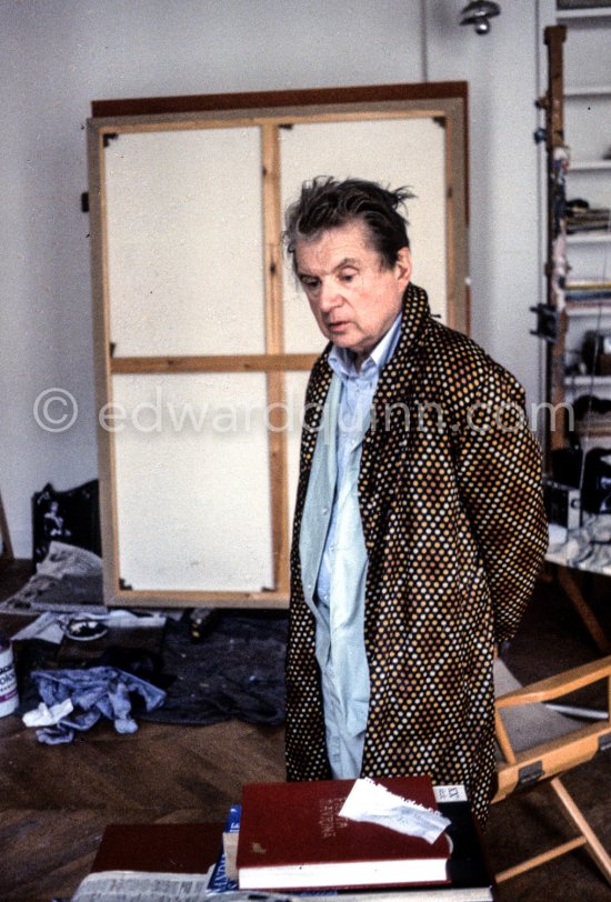 Francis Bacon 1979 on a late morning at his Paris studio, rue de Birague. - Photo by Edward Quinn