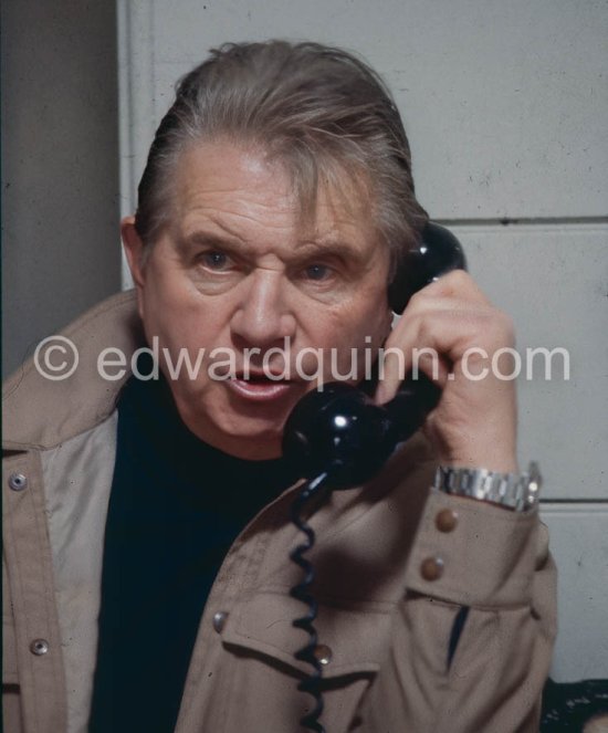 Francis Bacon at his Reece Mews studio. London 1980. - Photo by Edward Quinn