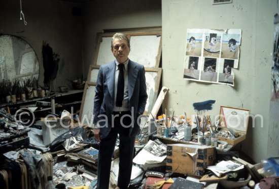 Francis Bacon at his Reece Mews studio. London 1980. - Photo by Edward Quinn