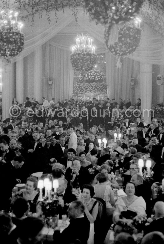 Bal de la rose ("Bal du Printemps"), Monte Carlo 1956. - Photo by Edward Quinn