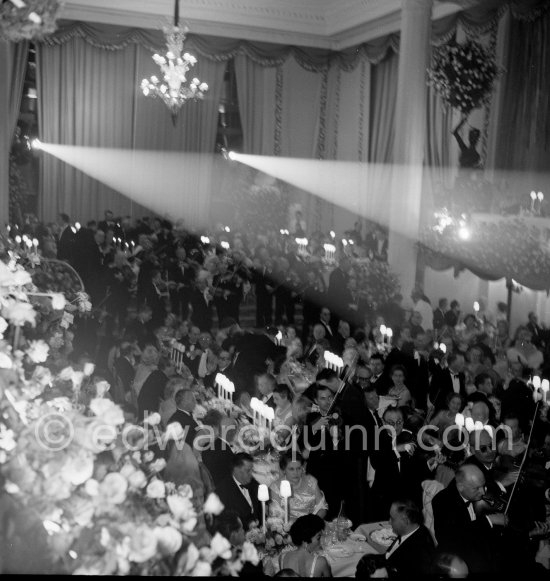 Bal de la rose ("Bal du Printemps"), Monte Carlo 1958. - Photo by Edward Quinn