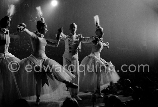 "Mimi la Rose", the first ballet since Françoise Sagan\'s "Le Rendez-vous manqué". Bal de la Rose gala dinner at the International Sporting Club in Monte Carlo, 1958. - Photo by Edward Quinn