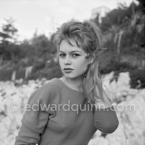 Brigitte Bardot at Coco Beach. Nice 1955. - Photo by Edward Quinn