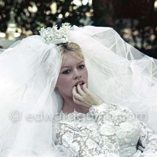 Brigitte Bardot during filming of "Voulez-vous danser avec moi?" ("Come Dance with Me!"). Studios de la Victorine, Nice 1959. - Photo by Edward Quinn