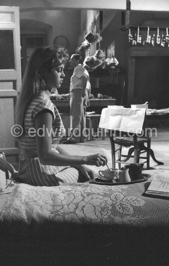 Brigitte Bardot during filming of "La lumière d'en face" ("The Light Across the Street"). Near Nice 1955. - Photo by Edward Quinn