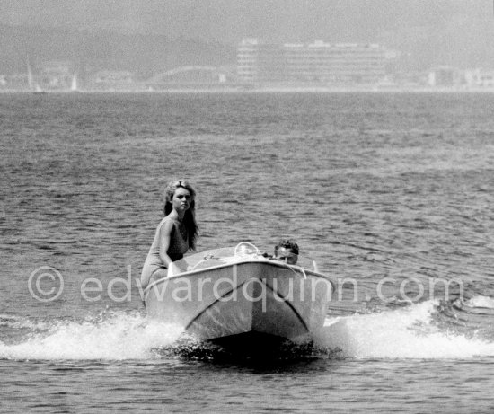 Brigitte Bardot on her Albatross speed boat "Sidonie" near her home "La Madrague". Saint-Tropez 1961. - Photo by Edward Quinn