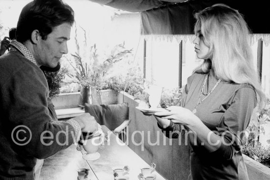 Brigitte Bardot and Jacques Charrier, honeymoon. Saint-Tropez 1959. - Photo by Edward Quinn