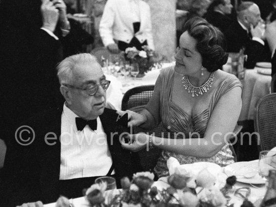 Prince Aga Khan and the Begum. New Year’s Eve gala. Monte Carlo 1956. - Photo by Edward Quinn