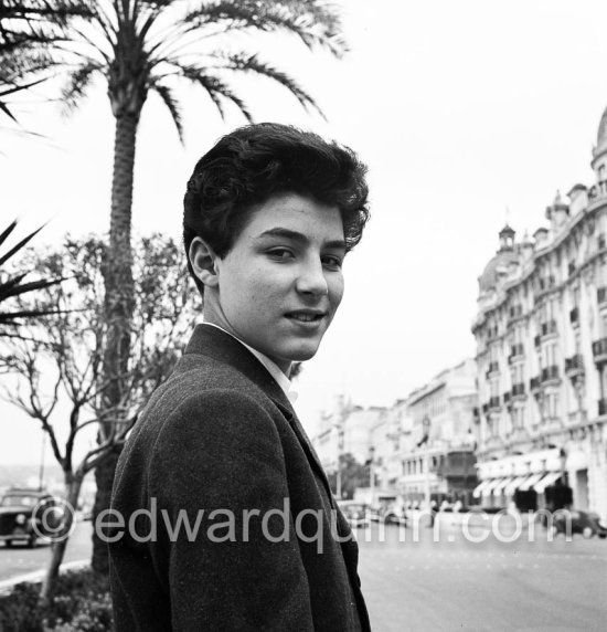 Roberto Benzi, young conductor, former child actor. Nice 1952. - Photo by Edward Quinn