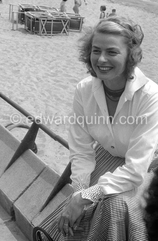 Ingrid Bergman. Cannes 1956. - Photo by Edward Quinn