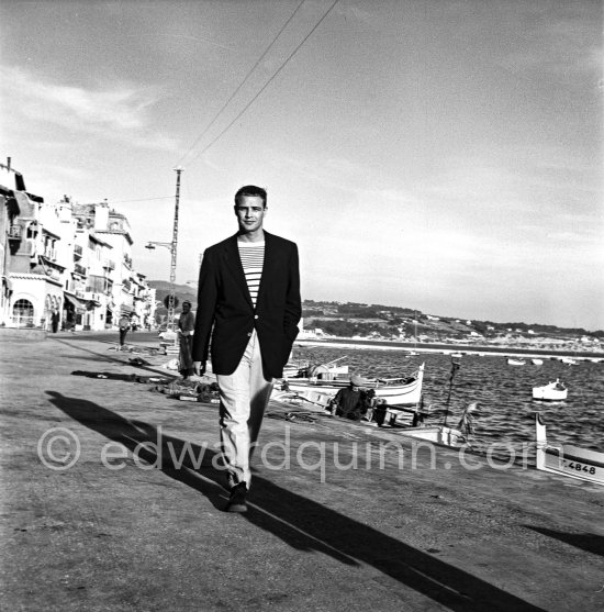 Marlon Brando at the port in Bandol 1954. - Photo by Edward Quinn