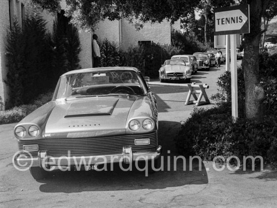 Cadillac Skylight. Pinin Farina one-off car with the Targa Prova (test plate) PROVA TO 451 (TO for Torino). Near the tennis court of Hotel du Cap-Eden-Roc, Antibes, France, 1959. - Photo by Edward Quinn