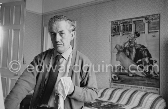 Irish painter and writer George Campbell. Dublin 1963. - Photo by Edward Quinn