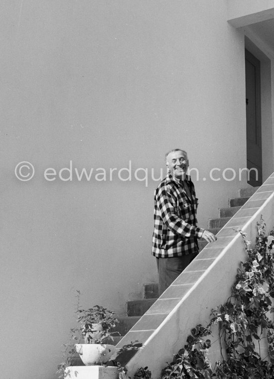 Marc Chagall at his home in Saint-Paul-de-Vence, 1953. - Photo by Edward Quinn