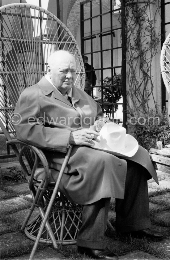 Sir Winston Churchill at Villa La Pausa (property of Emery Reves), Roquebrune 1958. - Photo by Edward Quinn