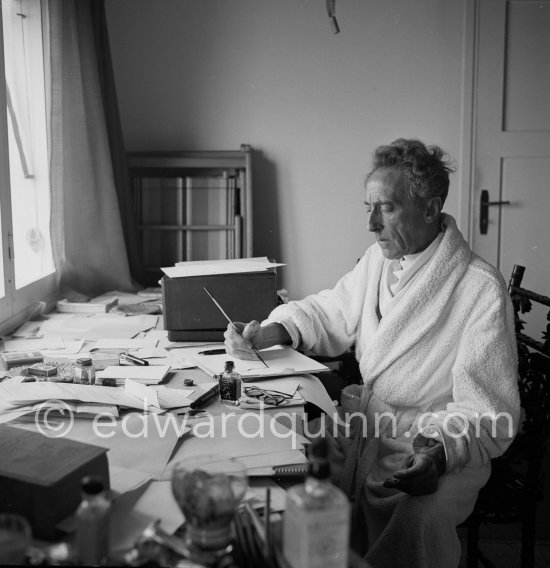 Jean Cocteau at Villa Santo Sospir, working on ink drawing "Souvenirs de Jean Cocteau". Saint-Jean-Cap-Ferrat 1952. - Photo by Edward Quinn