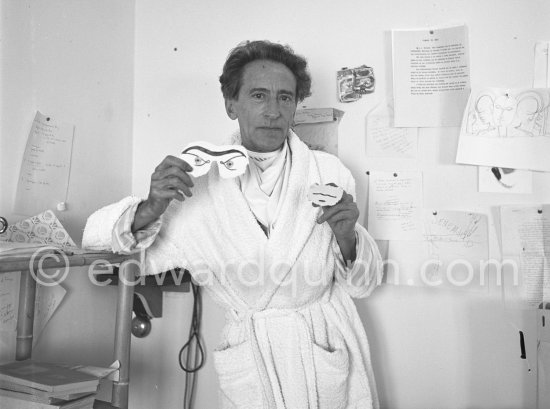 Jean Cocteau at Villa Santo Sospir. Saint-Jean-Cap-Ferrat 1952. - Photo by Edward Quinn