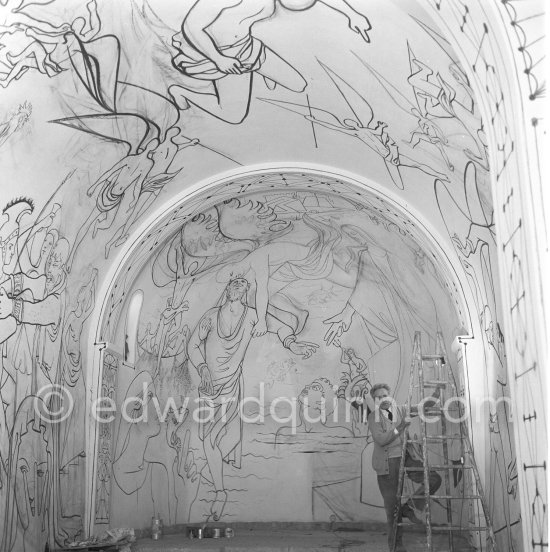 Jean Cocteau working on the mural of the Chapelle Saint Pierre. Villefranche-sur-Mer 1956. - Photo by Edward Quinn