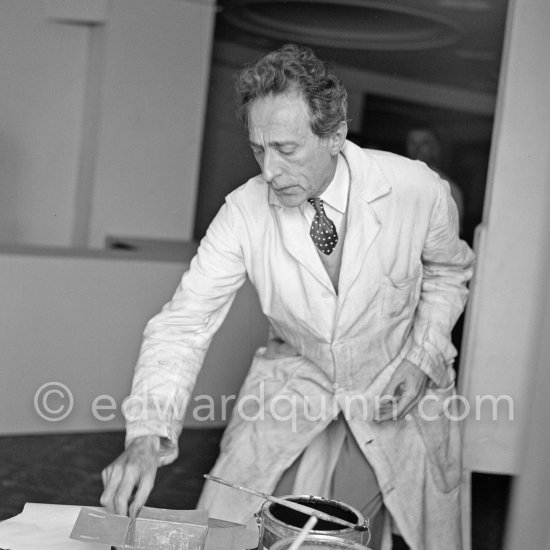 Jean Cocteau, making a drawing for the 6th Cannes Film Festival. Cannes 1953. - Photo by Edward Quinn