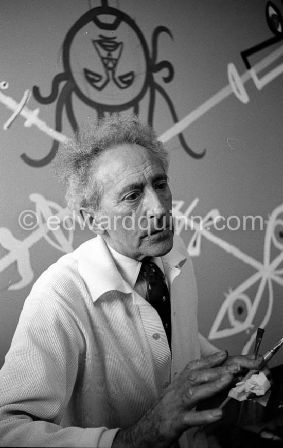 Jean Cocteau and Raymond Moretti. Collective painting "L'Age du Verseau". Nice 1962. - Photo by Edward Quinn