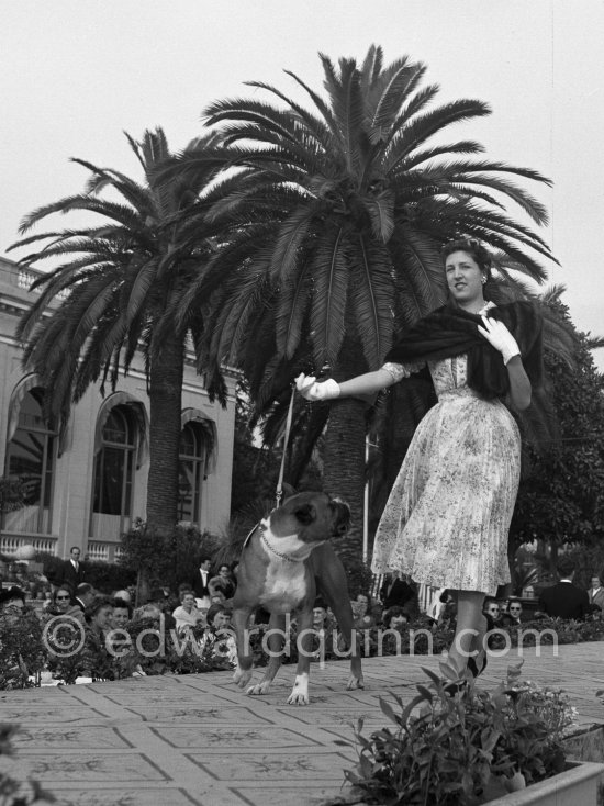Concours d’élégance, Cannes 1954. - Photo by Edward Quinn