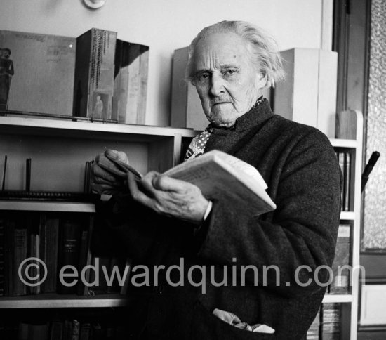 Actor, director and scenic designer Edward Gordon Craig. Villa Chapignac, Vence 1952. - Photo by Edward Quinn