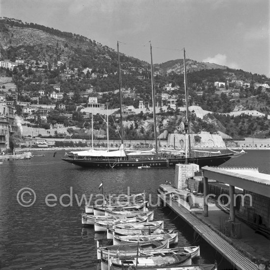 Niarchos\' Schooner Le Créole. Villefranche 1955. - Photo by Edward Quinn