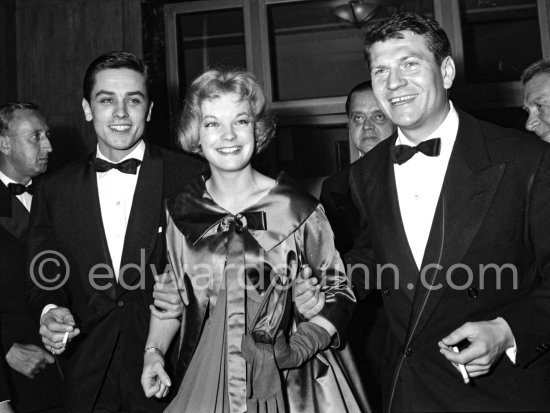 Romy Schneider, Alain Delon and Henri Vidal. Gala de Pâques at the International Sporting Club. Monte Carlo 1959. - Photo by Edward Quinn