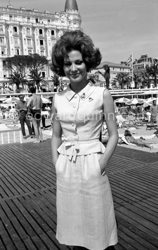 Irina Demick. Cannes 1964. - Photo by Edward Quinn