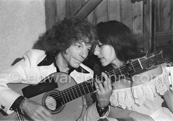 Manitas de Plata (Little Silverhands), flamenco guitarist. Saint-Tropez 1978. - Photo by Edward Quinn
