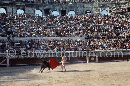 Luis Miguel Dominguin. Nimes 1960. A bullfight Picasso attended (see "Picasso"). - Photo by Edward Quinn