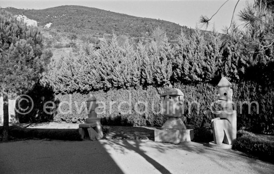 Sculptures in the garden of the second house of Max Ernst and Dorothea Tanning in Seillans 1975. - Photo by Edward Quinn