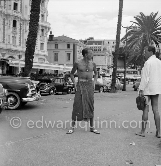 Jacques Fath, French couturier on the Croisette, Cannes 1954. - Photo by Edward Quinn