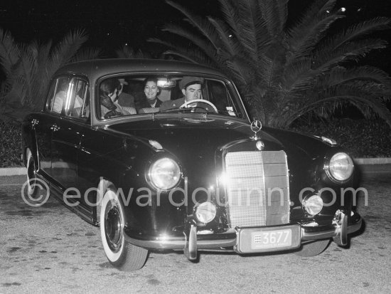 Ava Gardner, arriving at Nice Airport 1960. Car: 1951-55 Mercedes-Benz 220a Limousine (car of Prince Rainier) - Photo by Edward Quinn