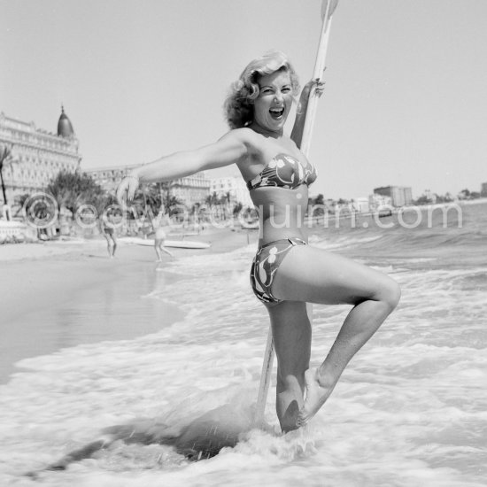 "Miss Palm Beach" Colette Gosse, Cannes 1951. - Photo by Edward Quinn