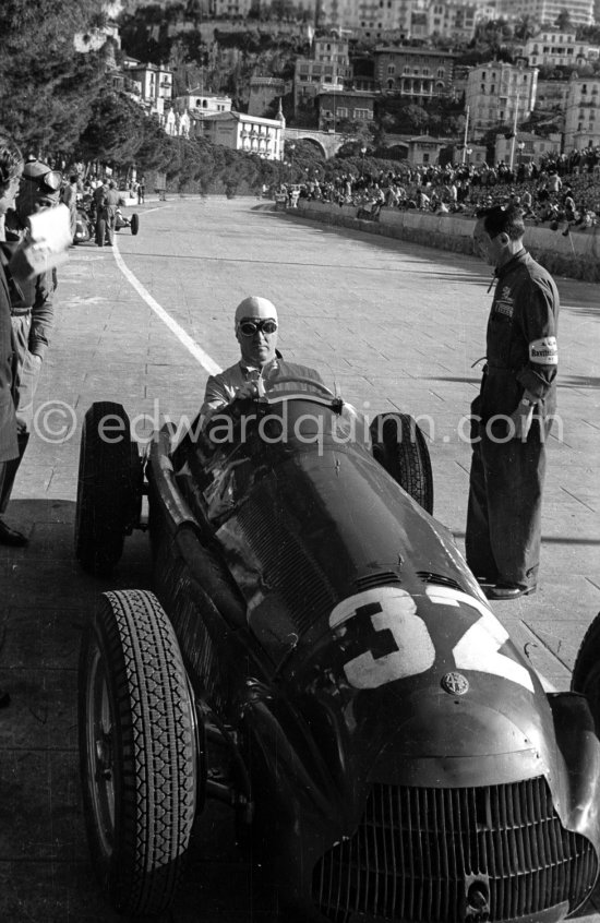 Giuseppe "Nino" Farina, (32) Alfa Romeo 158 Alfetta. Monaco Grand Prix 1950. - Photo by Edward Quinn