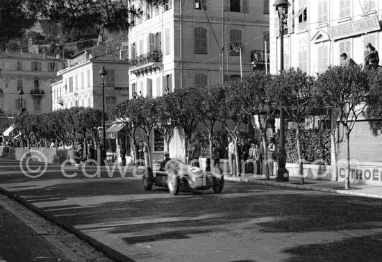 Juan Manuel Fangio, (34) Alfa Romeo 158 Alfetta, winner of the Monaco Grand Prix 1950. - Photo by Edward Quinn