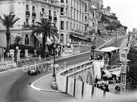 On the climb up the Beau Rivage Luigi Villoresi, (38) Ferrari 125, on third position behind Fangio and Ascari. Monaco Grand Prix 1950. - Photo by Edward Quinn
